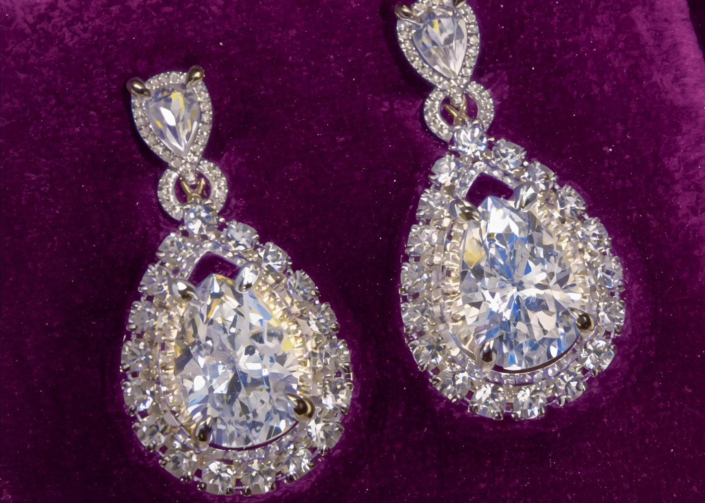 💖 Guía de joyas: pendientes de compromiso o regalo especial — detalles que emocionan