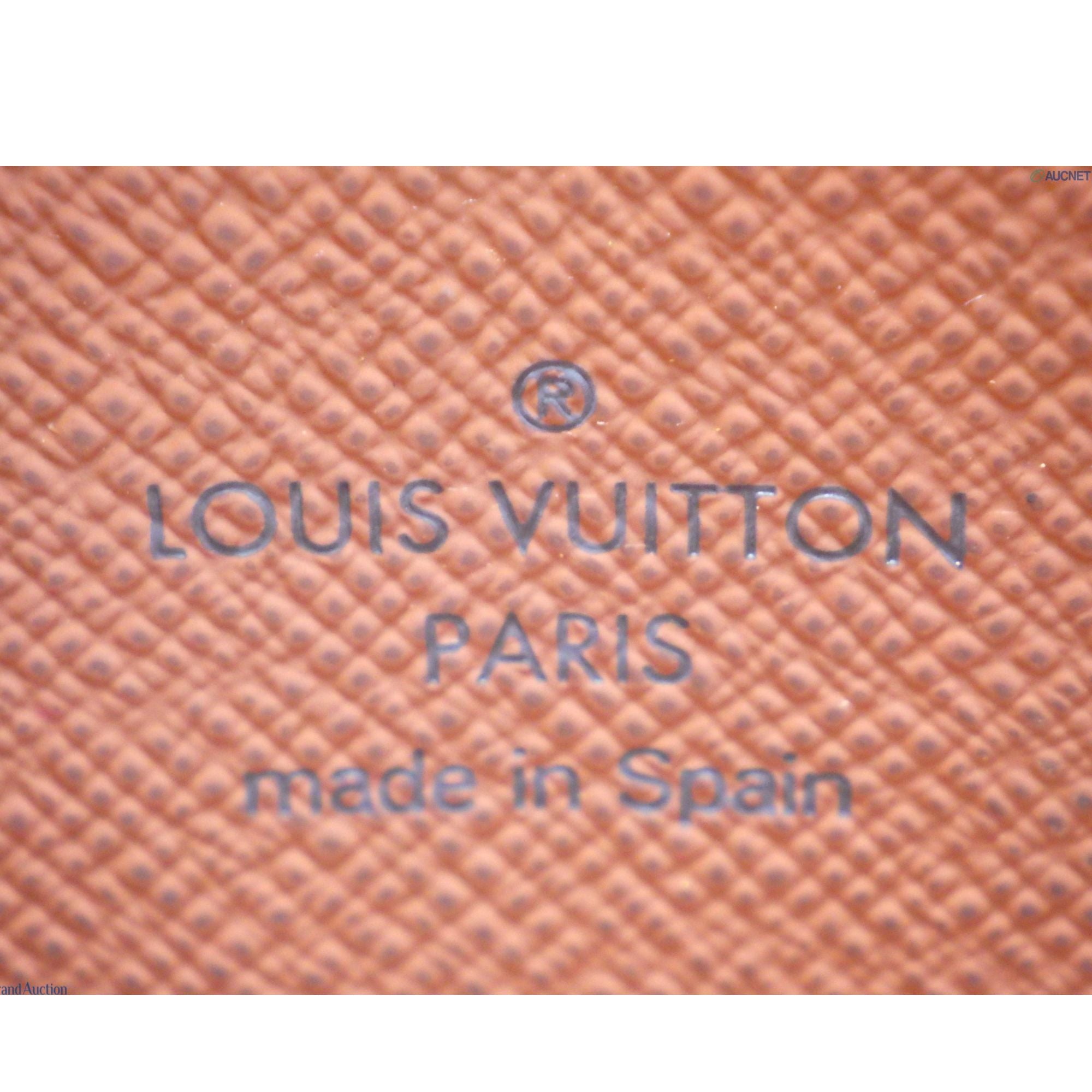 Louis Vuitton Zippy Wallet Monogram