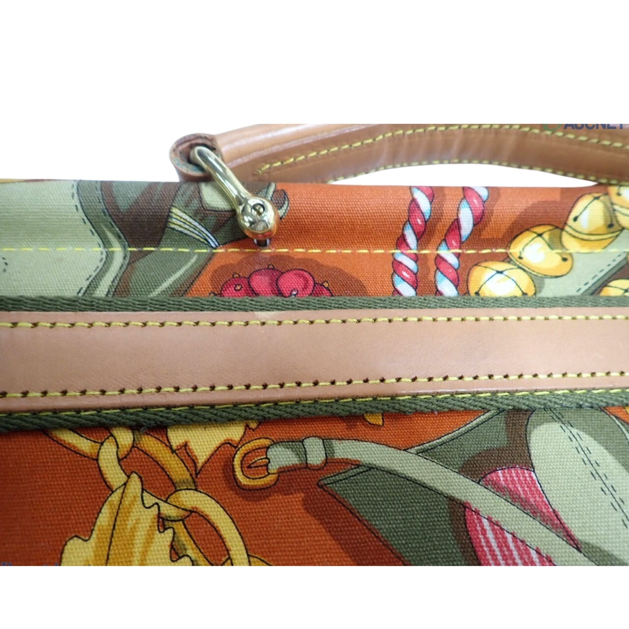 Bolso Loewe Vintage Estampado Multicolor con Detalles en Piel