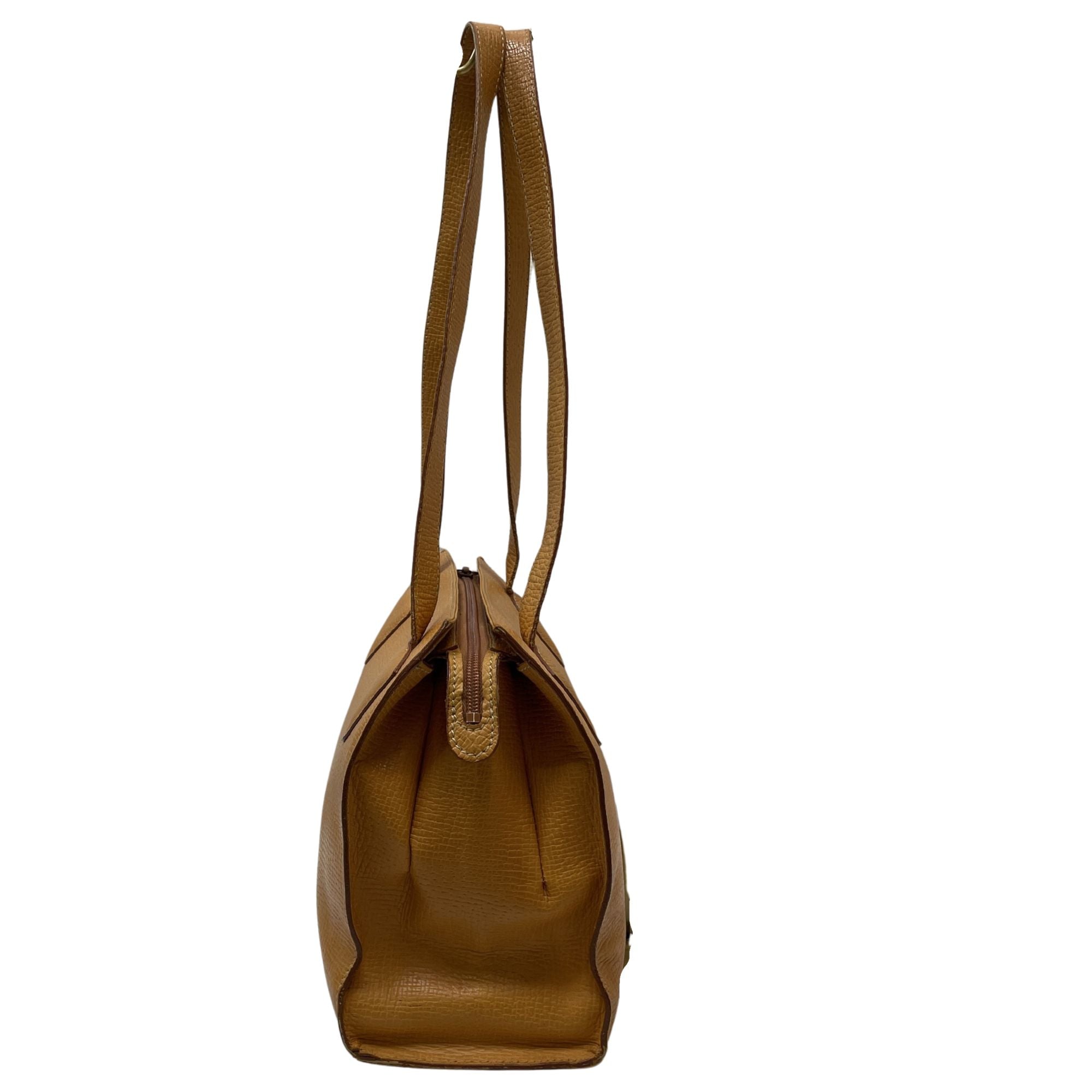 Bolso Loewe Vintage de Piel Color Camel – Elegancia Española Atemporal