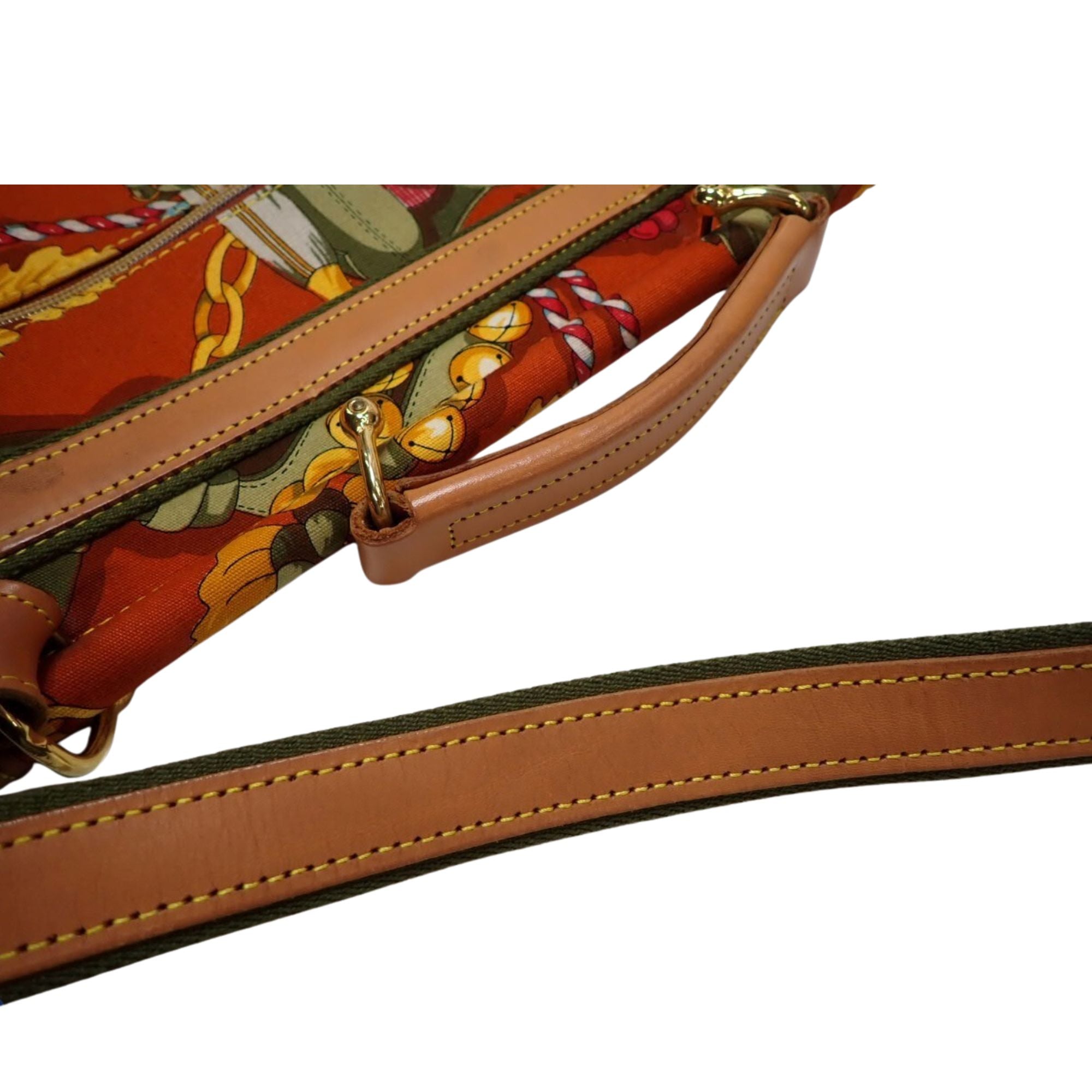 Bolso Loewe Vintage Estampado Multicolor con Detalles en Piel