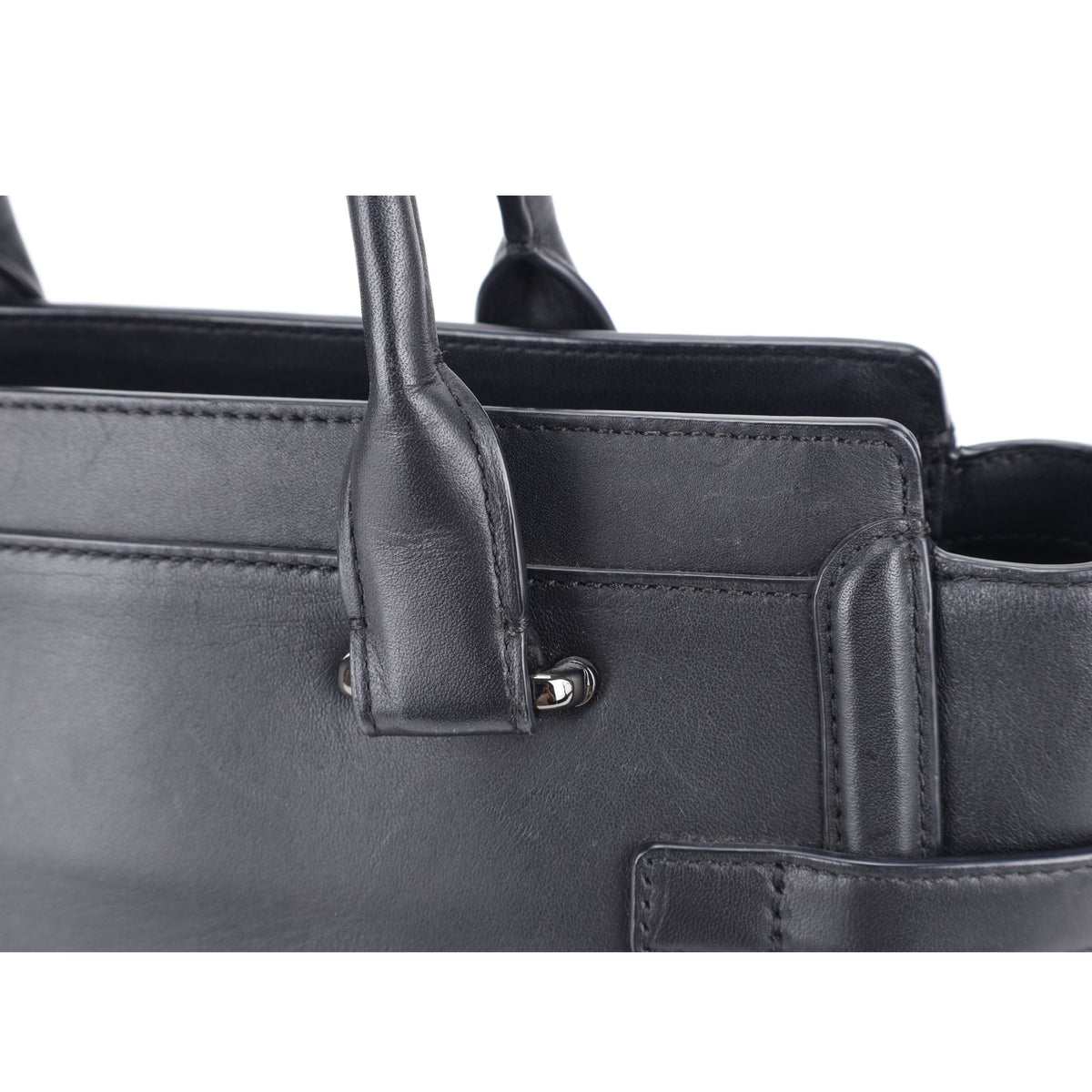 Coach Swagger 27 – Bolso de piel negra con herrajes plateados