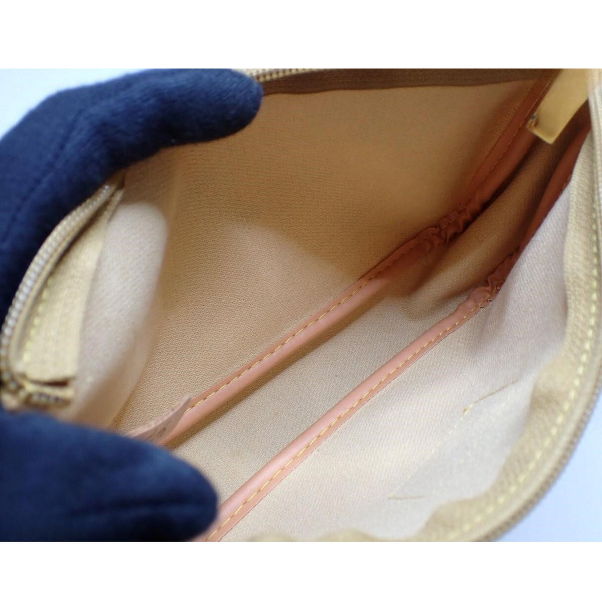 Alviero Martini Prima Classe – Bolso de hombro Geo Classic con estampado de mapa