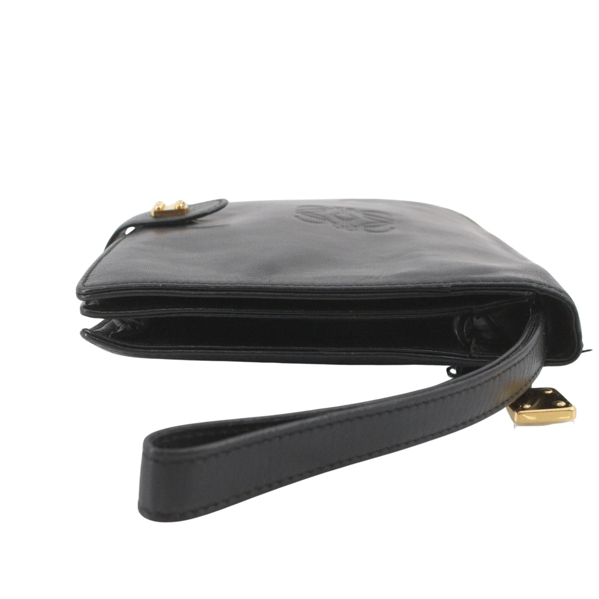 Loewe Anagram Vintage – Clutch de mano en piel negra con detalles dorados