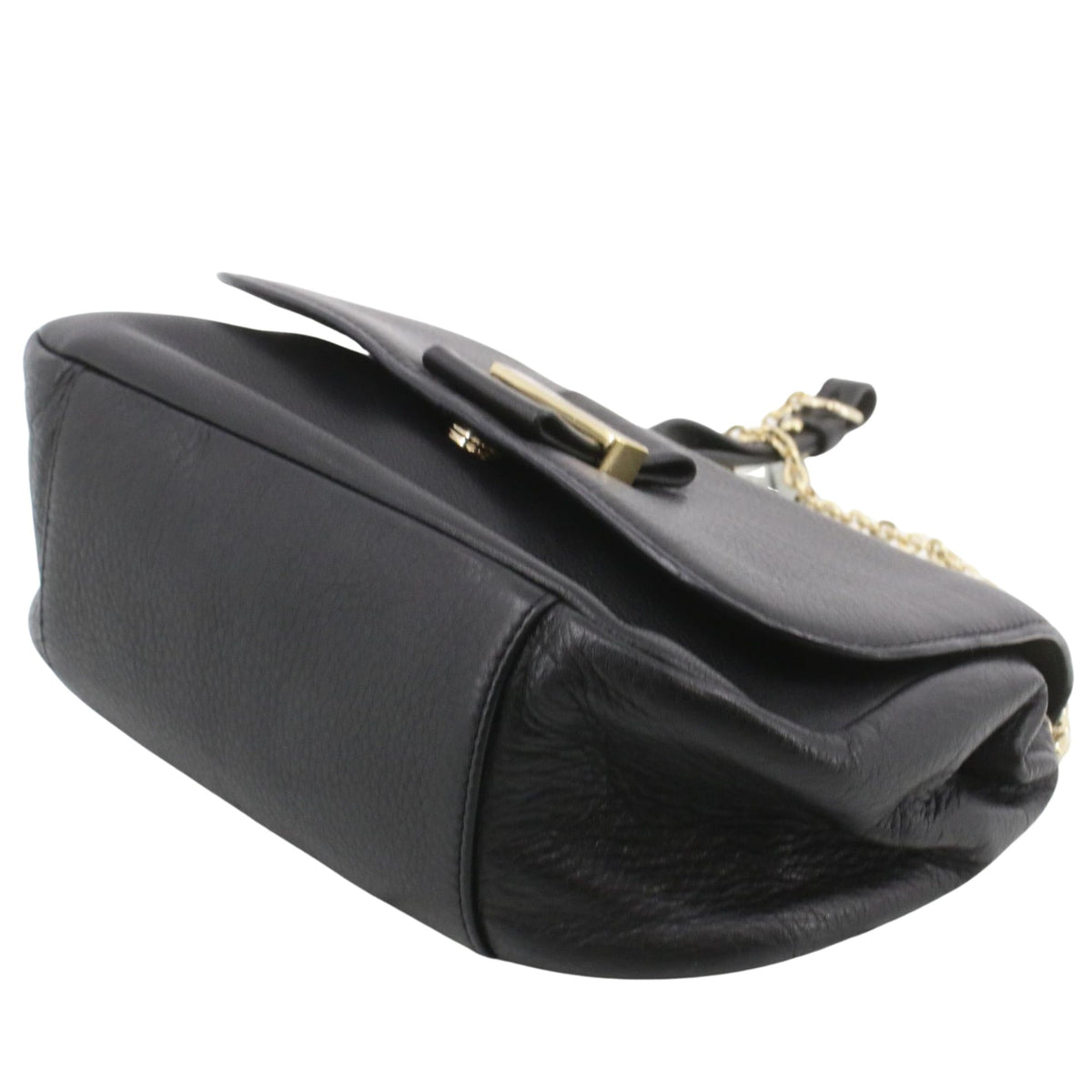See by Chloé – Bolso bandolera de piel negra con cadena dorada y solapa