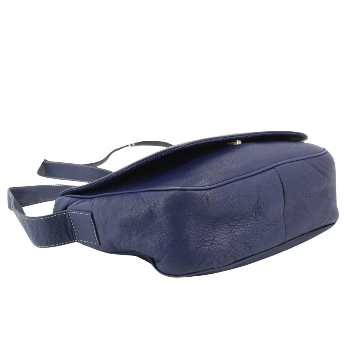 Loewe Bolso Bandolera Vintage de Piel Azul Marino con Anagrama Grabado y Solapa