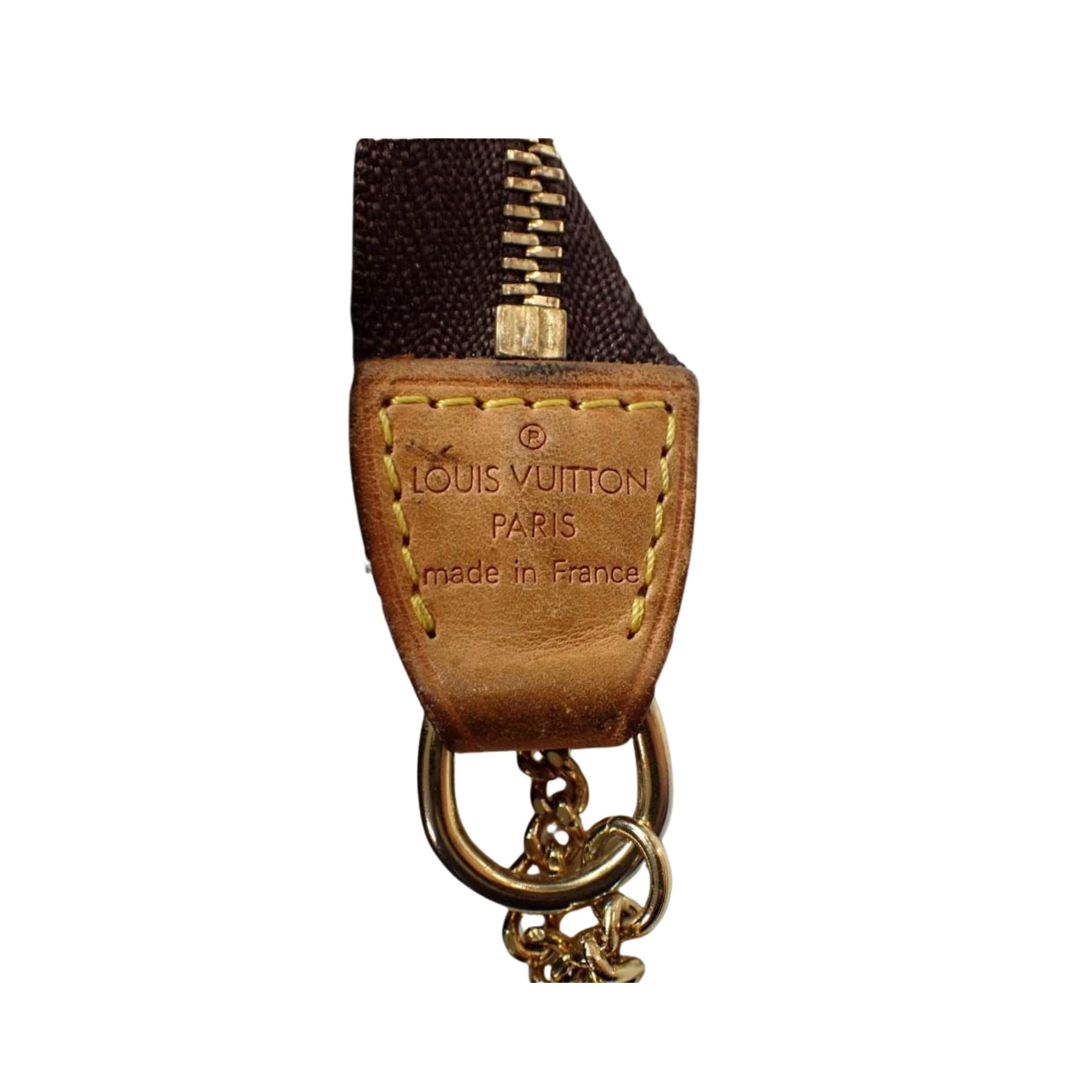 Louis Vuitton Pochette Accessoires Monogram Vintage 2003 Made in France