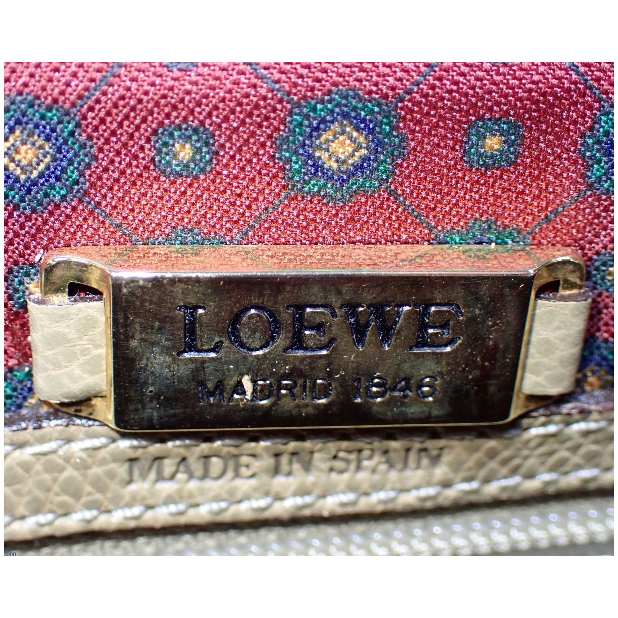 Loewe Bolso Bandolera Vintage Beige en Piel Texturizada