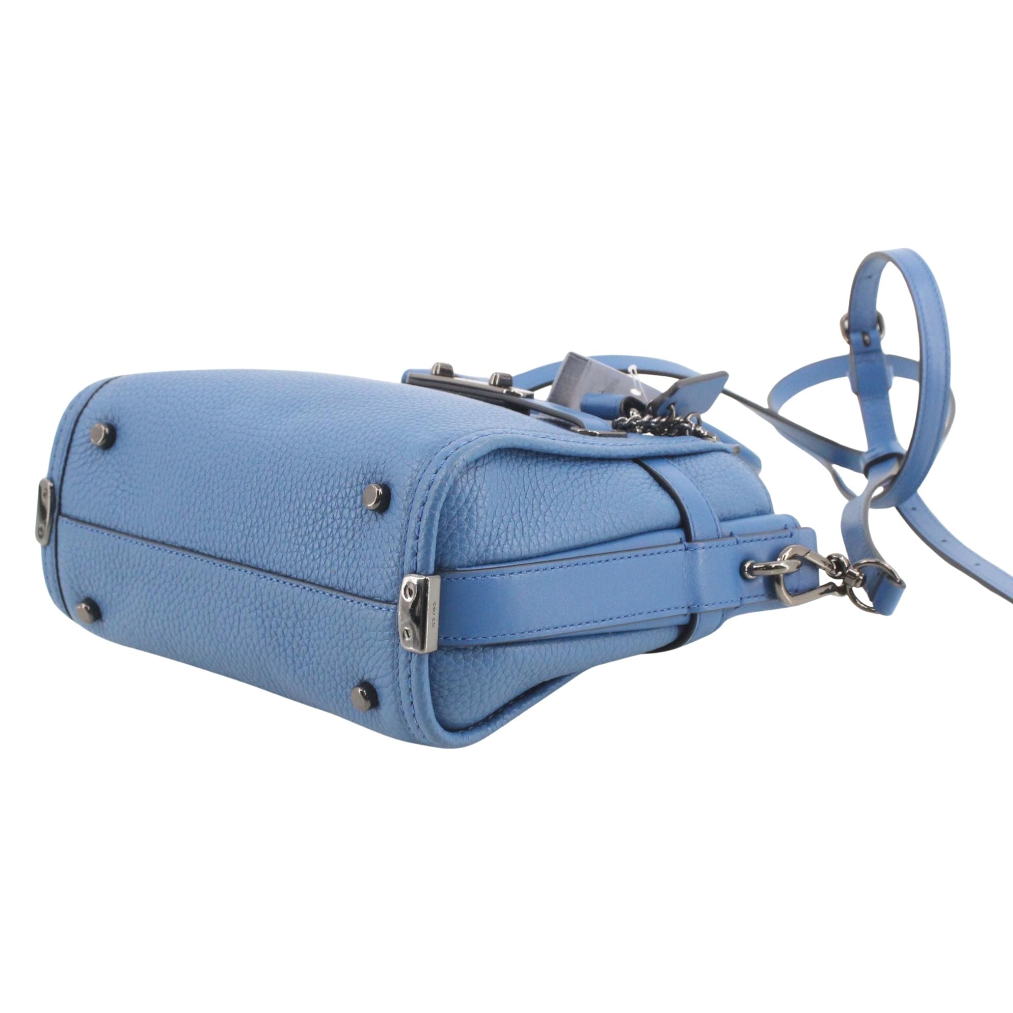 Coach Swagger Carryall 20 Azul Celeste en Piel Pebble