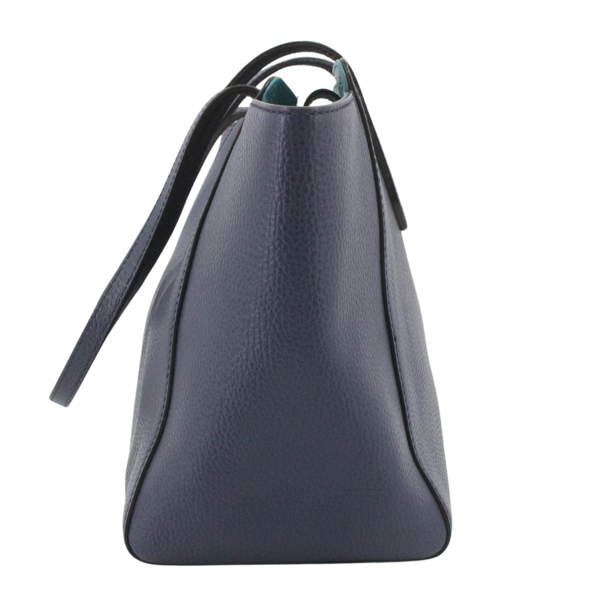 Gucci Swing Tote en piel azul marino