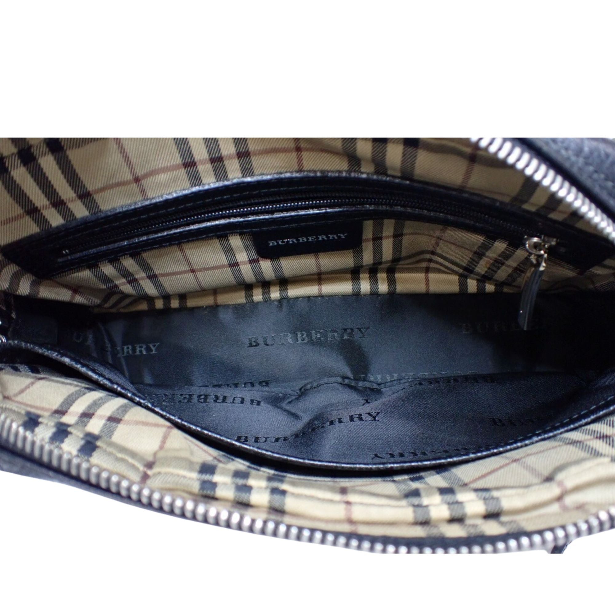 Bolso de mano Burberry para caballero en piel negra granulada