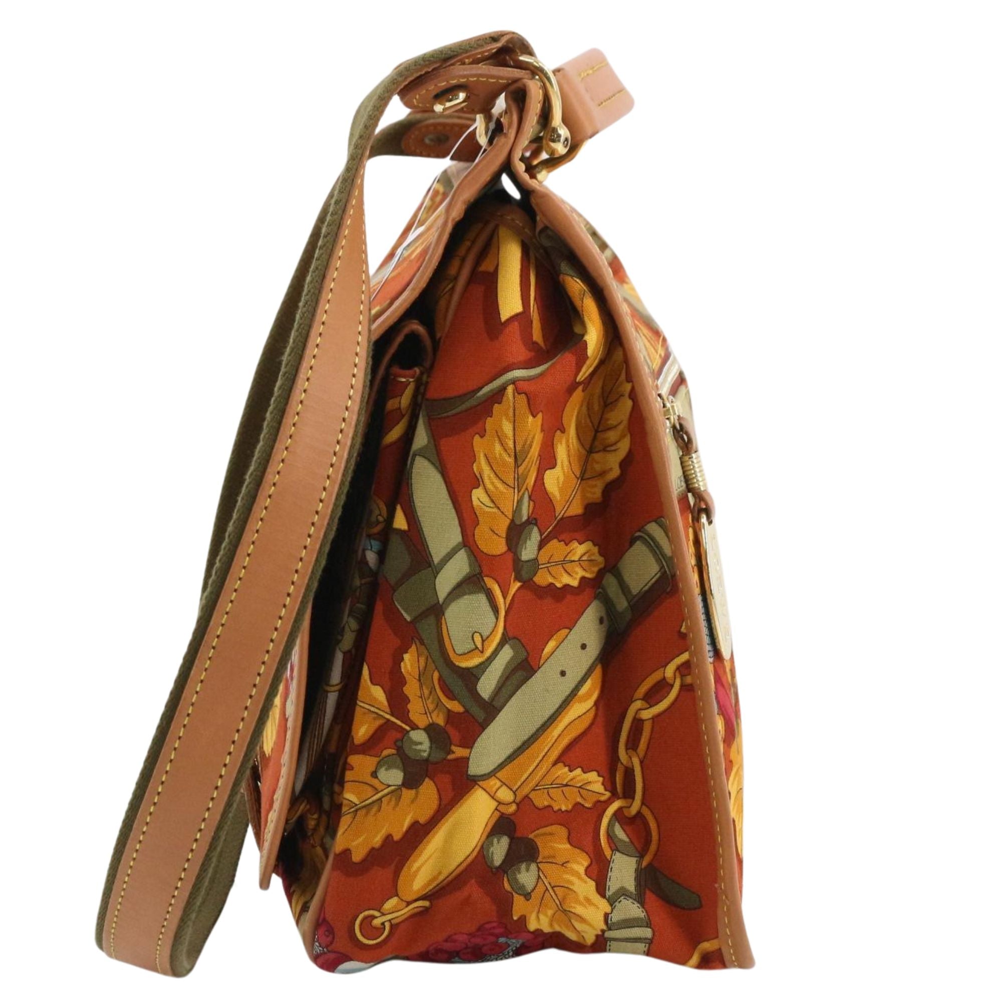 Bolso Loewe Vintage Estampado Multicolor con Detalles en Piel