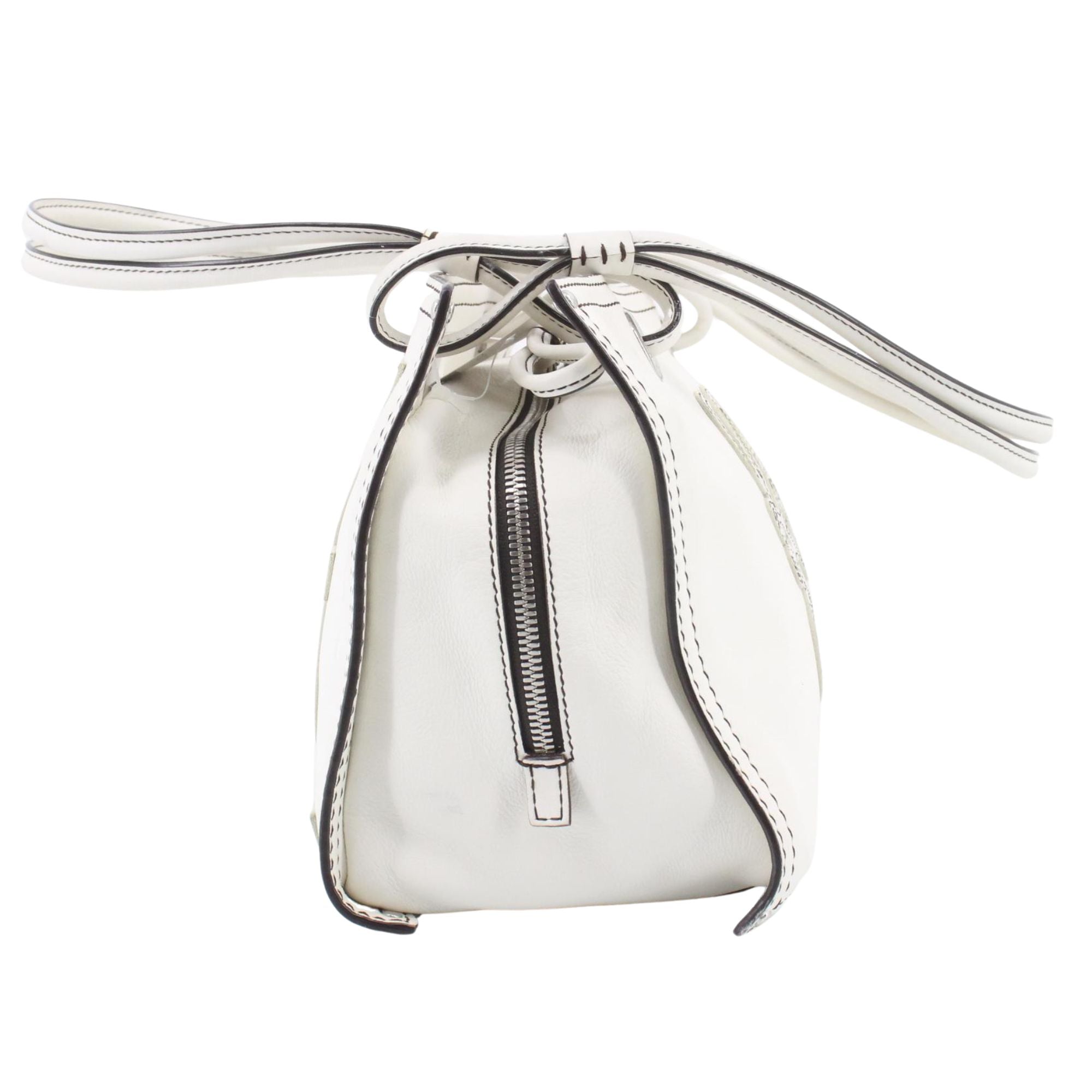 Bolso Loewe Tote en Piel Blanca con Anagrama y Logo LOEWE – Vintage
