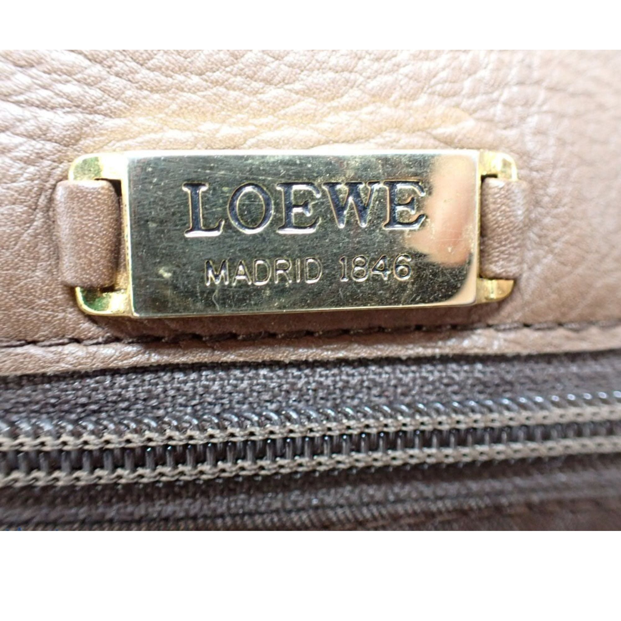 Bolso Loewe Vintage de Piel Marrón con Anagrama | Bandolera 30 cm