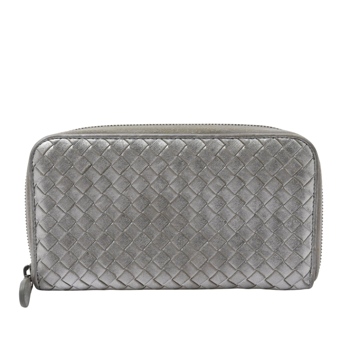 Bottega Veneta Intrecciato – Cartera de piel plateada metalizada con cremallera