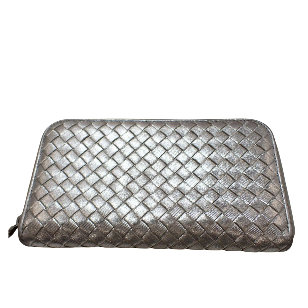 Bottega Veneta Intrecciato – Cartera de piel plateada metalizada con cremallera