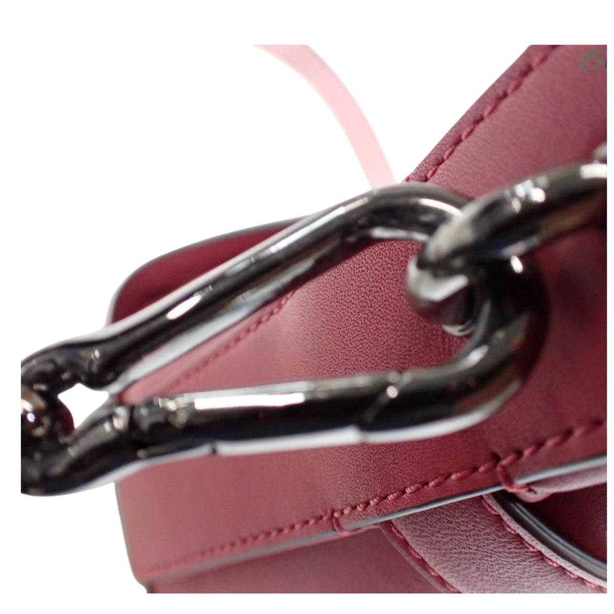 Coach Swagger 27 – Bolso de piel rosa con herrajes plateados y bandolera