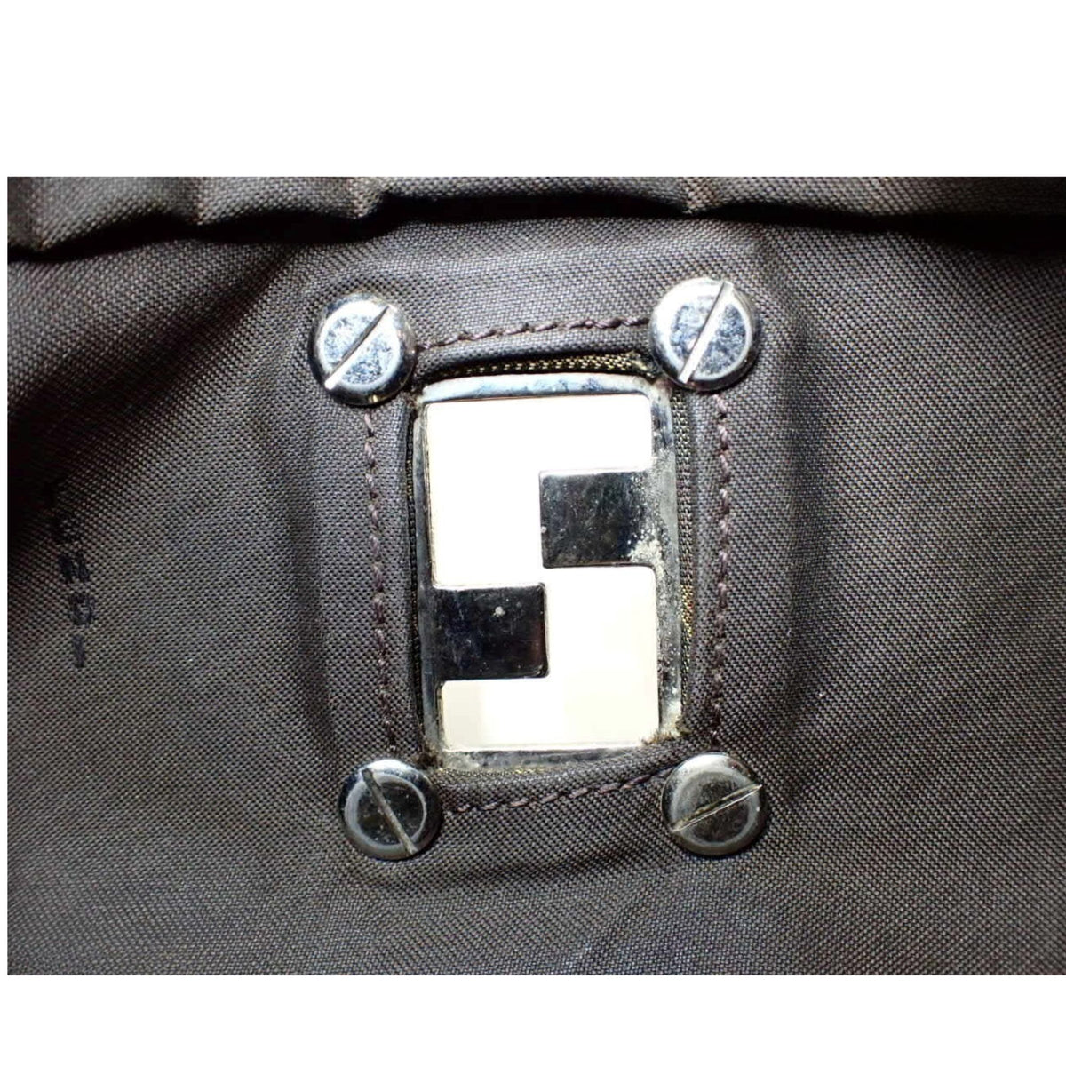 Fendi Zucca Vintage – Bolso Tote de Lona Monogram FF Marrón con Asas de Piel