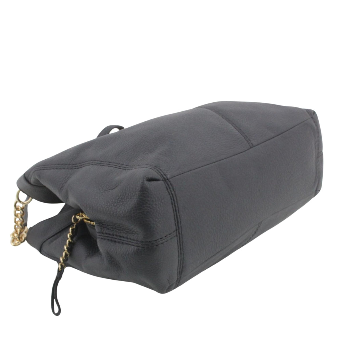 Coach – Bolso hobo de piel negra granulada con cadenas doradas
