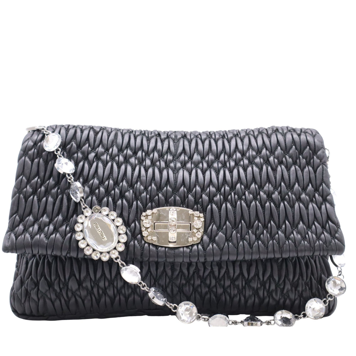 Miu Miu Nappa Matelassé Crystal – Bolso de piel negra con cadena joya y cristales