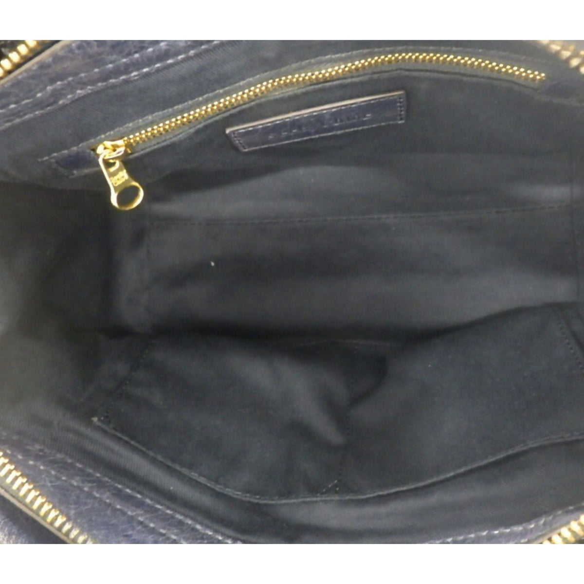 See by Chloé Paige – Bolso de piel azul marino con herrajes dorados y bandolera